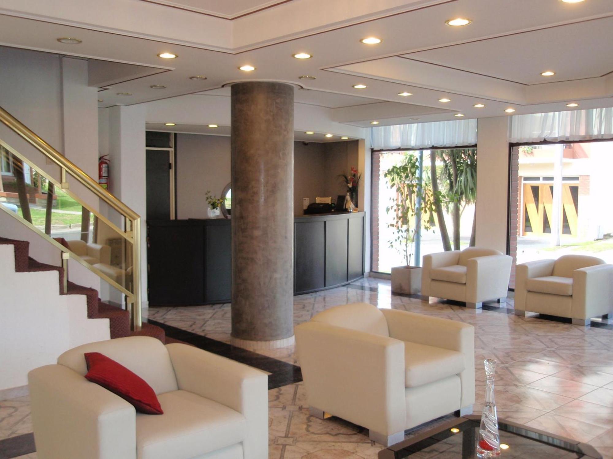 Montecarlo Hotel&apart Hotel 3*